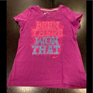 Nike (Girl’s) V-neck Tee